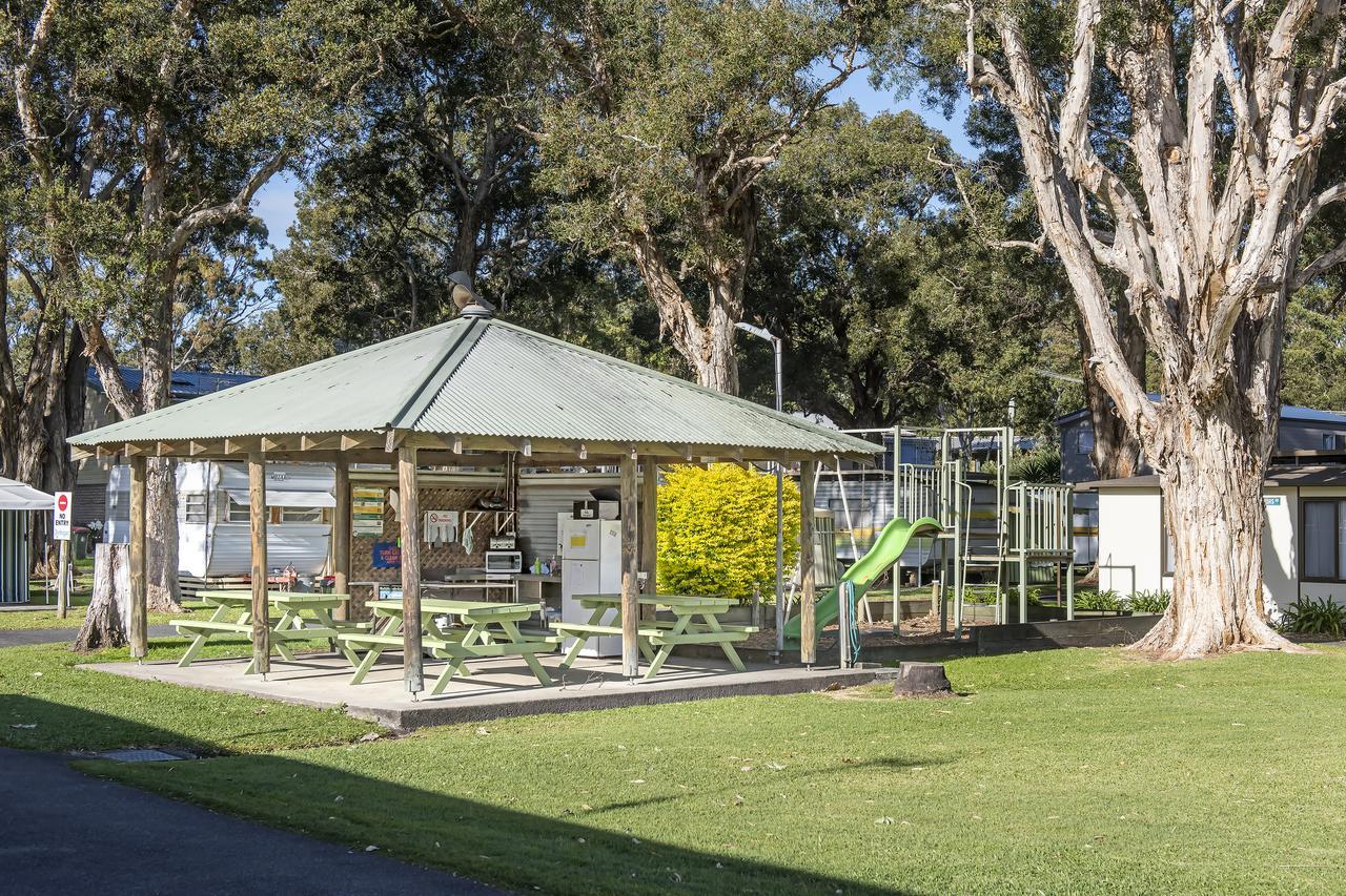 Dunbogan Caravan Park Hotel Exterior photo